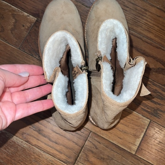 Hey Girl by Corkys Tan Sherpa Boots - Picture 6 of 9